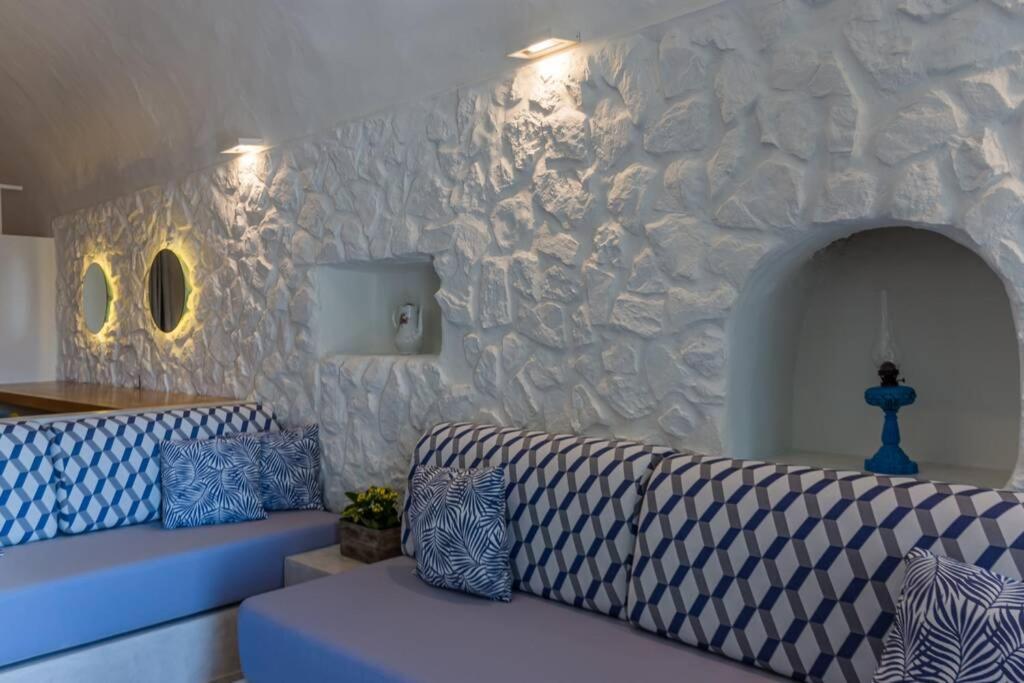 Villa Casa Tholari Al Mare à Pera Gyalos Extérieur photo