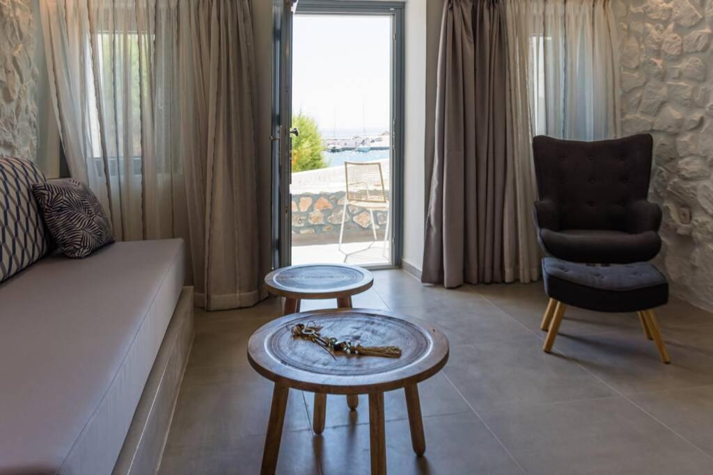 Villa Casa Tholari Al Mare à Pera Gyalos Extérieur photo