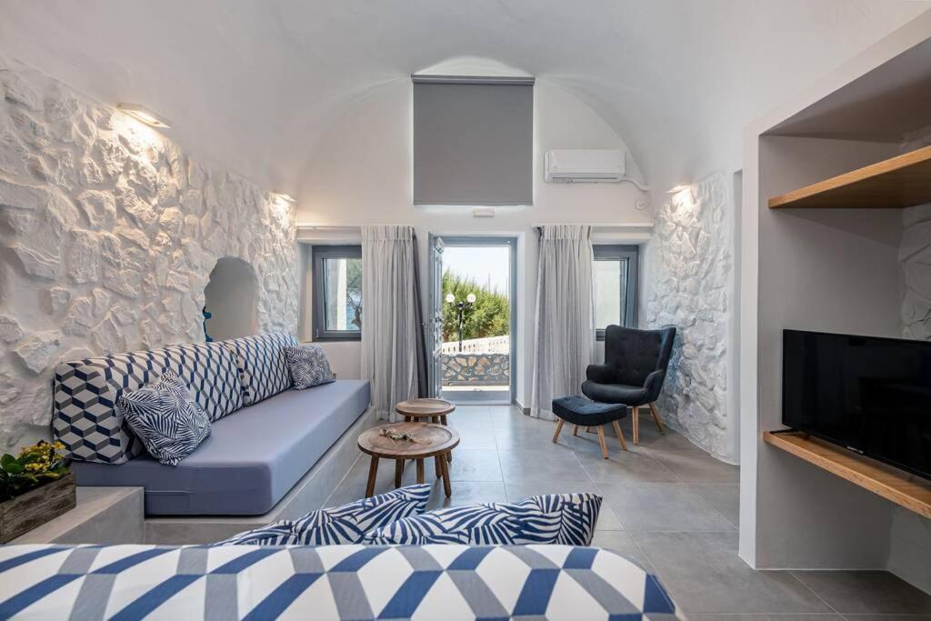 Villa Casa Tholari Al Mare à Pera Gyalos Extérieur photo